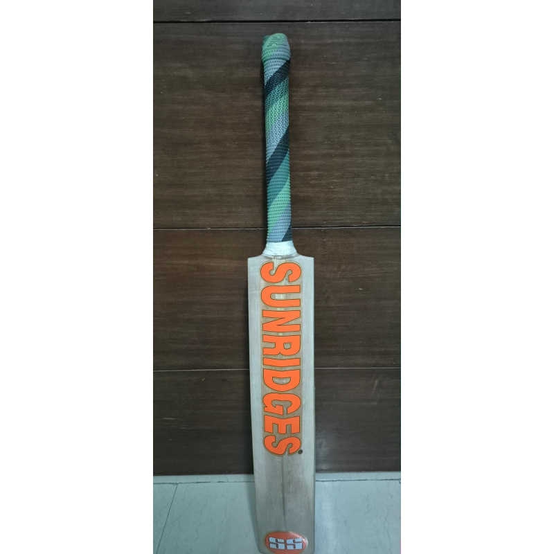 Full size SS Cricket bat with cover, Ton Retro Stunner, Kashmir Willow